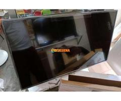 TV LED Astech 42 pouces Full HD